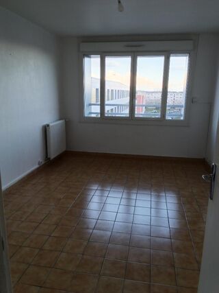  Appartement à louer 3 pièces 