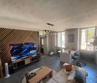  Appartement à louer 2 pièces 60 m²