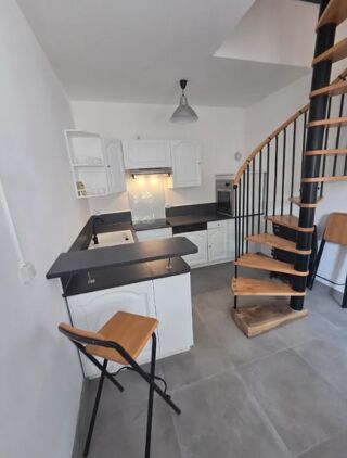  Appartement à louer 2 pièces 