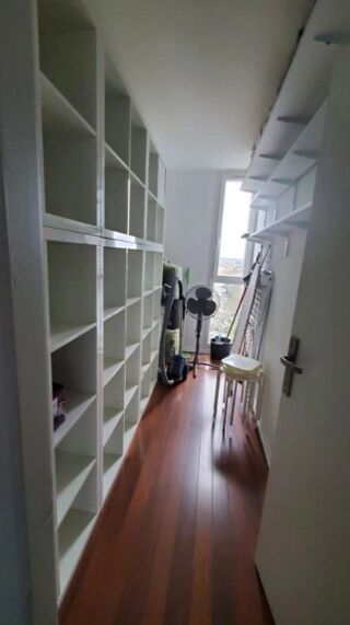  Appartement � louer 4 pi�ces  Merignac