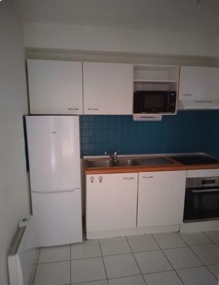  Appartement à louer 3 pièces 