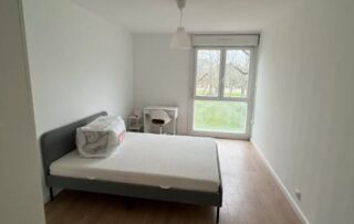  Appartement à louer 5 pièces 81 m² Merignac
