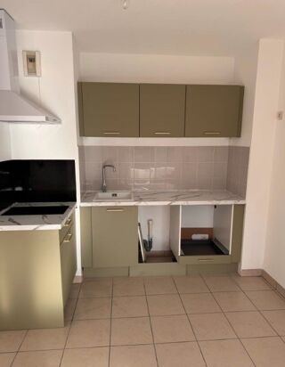  Appartement à louer 3 pièces 