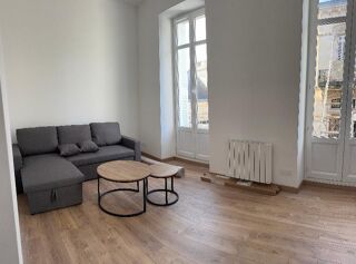  Appartement à louer 2 pièces 30 m²