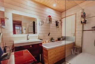  Maison à louer 6 pièces 160 m²