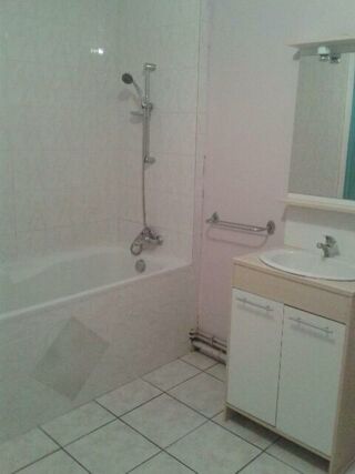  Maison à louer 3 pièces 80 m²