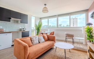  Appartement à louer 5 pièces 85 m²
