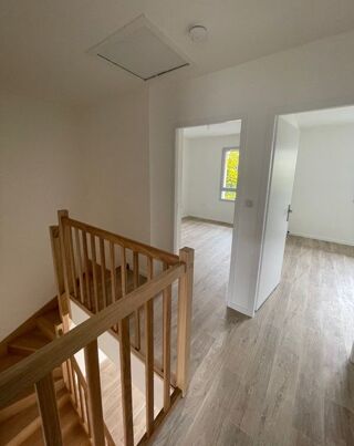  Maison � louer 5 pi�ces  Cestas