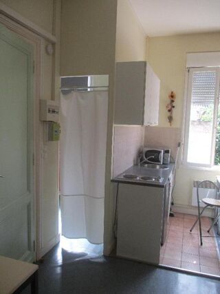  Appartement à louer 1 pièce 30 m²