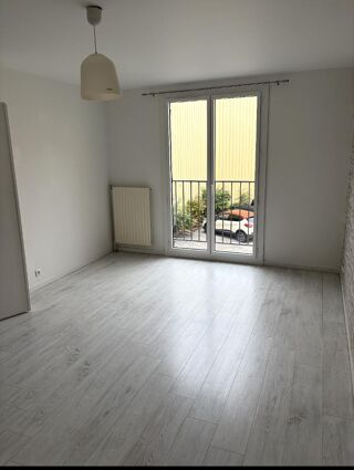  Appartement à louer 2 pièces 50 m²
