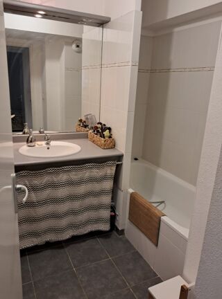  Appartement à louer 2 pièces 44 m²