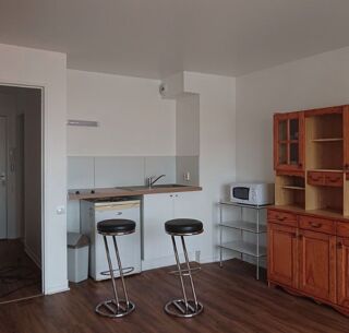  Appartement à louer 1 pièce 28 m² Bordeaux