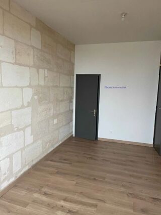  Appartement à louer 2 pièces 40 m²