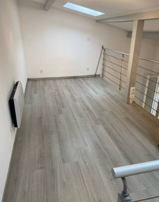  Maison à louer 2 pièces 