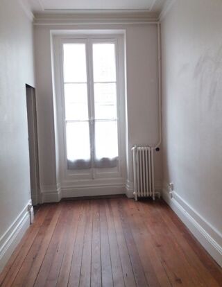  Appartement à louer 3 pièces 