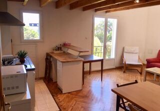  Appartement à louer 2 pièces 45 m²
