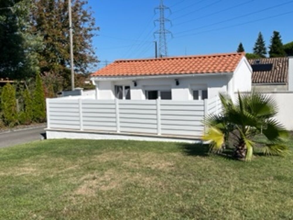 Location Maison Maison/Villa T2 Leognan