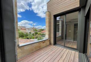  Appartement à louer 3 pièces 60 m²