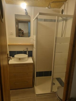  Appartement à louer 1 pièce 35 m² Bordeaux