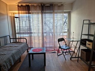  Appartement à louer 1 pièce 24 m²