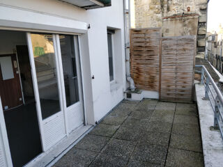  Appartement à louer 2 pièces 47 m²