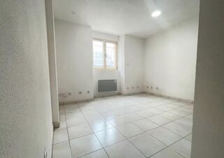  Appartement à louer 2 pièces 32 m²