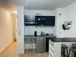  Appartement à louer 1 pièce 22 m²