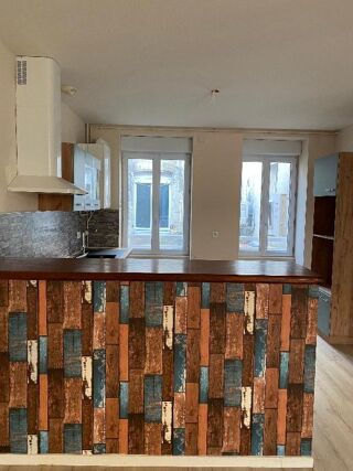  Appartement � louer 5 pi�ces  Sainte-foy-la-grande