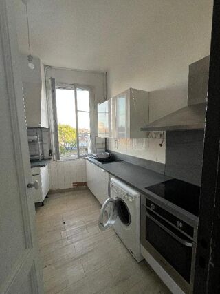  Appartement � louer 4 pi�ces  Bordeaux