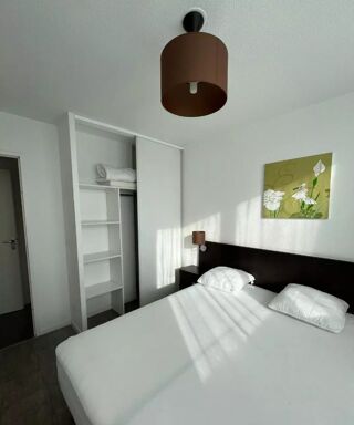  Appartement à louer 2 pièces 38 m²