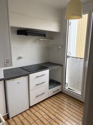  Appartement à louer 2 pièces 50 m²