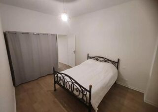  Appartement à louer 2 pièces 62 m²