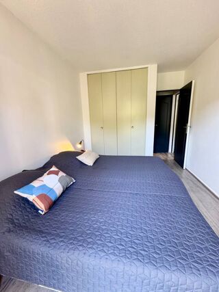  Appartement à louer 2 pièces 50 m²