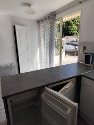  Appartement à louer 2 pièces 45 m²