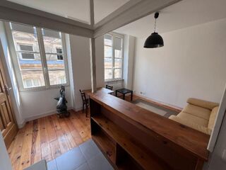  Appartement à louer 1 pièce 35 m²