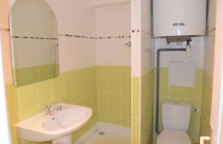  Appartement à louer 2 pièces 32 m²