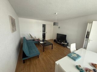  Appartement à louer 3 pièces 72 m²