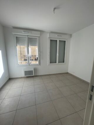  Appartement à louer 3 pièces 63 m²