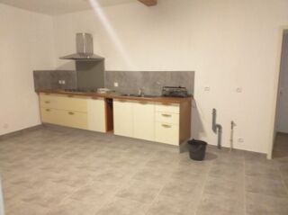  Maison à louer 4 pièces 150 m² Salles-de-castillon
