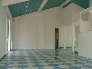  Maison � louer 4 pi�ces  Lugos