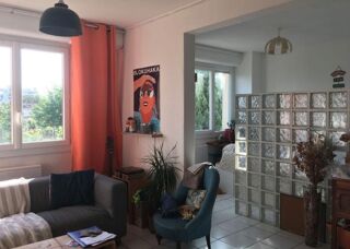  Appartement à louer 1 pièce 34 m²