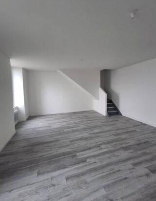  Appartement à louer 3 pièces 70 m² Reole