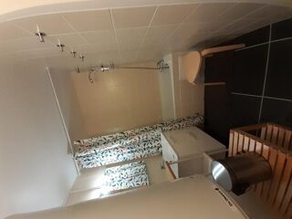  Appartement à louer 3 pièces 48 m²
