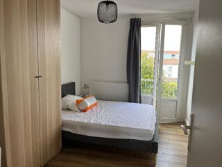  Appartement à louer 4 pièces 65 m² Bordeaux