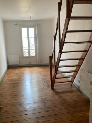  Appartement à louer 1 pièce 