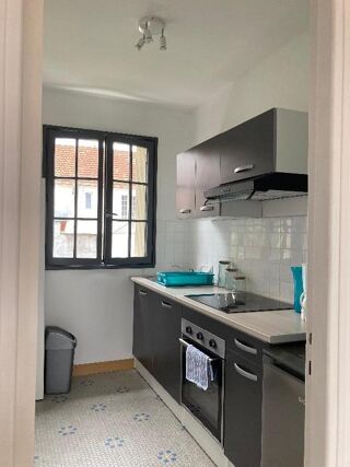  Appartement à louer 1 pièce 30 m²