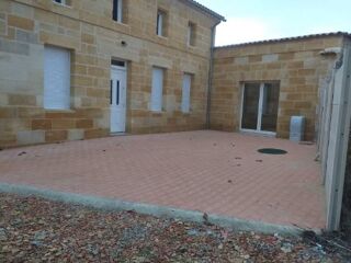  Maison à louer 4 pièces 150 m² Salles-de-castillon