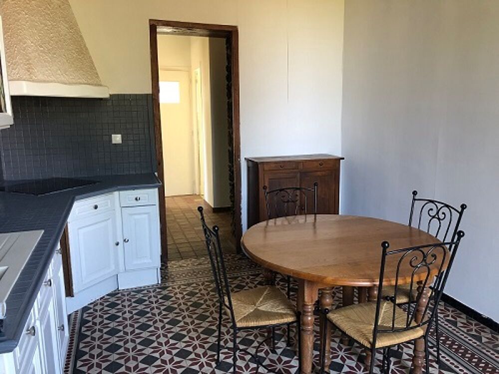 Location Maison Maison/Villa T3 Salles