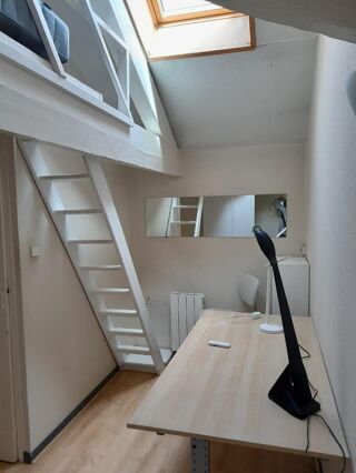  Appartement à louer 2 pièces 
