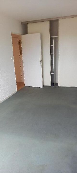  Appartement à louer 2 pièces 48 m²